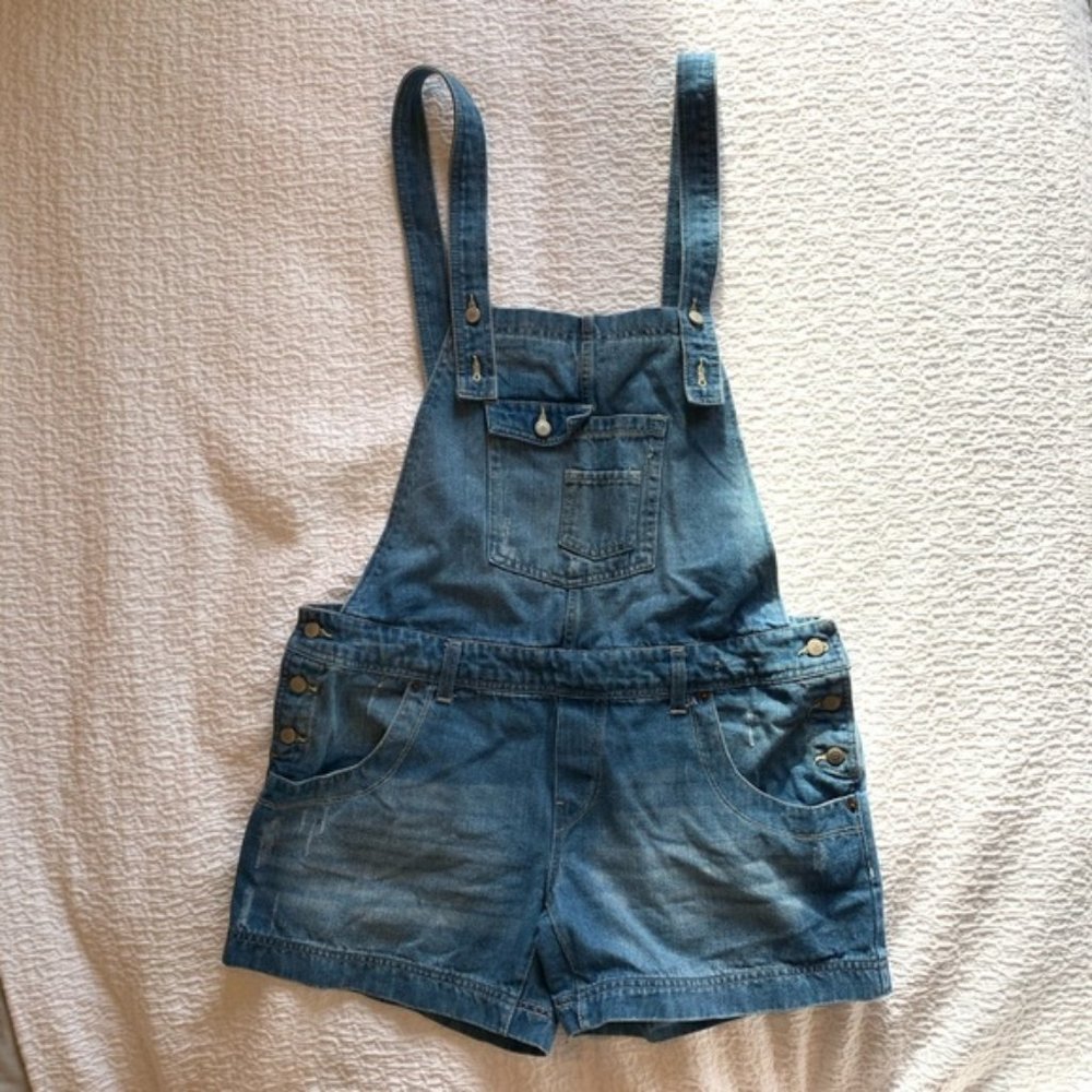 Women’s Overall Shorts